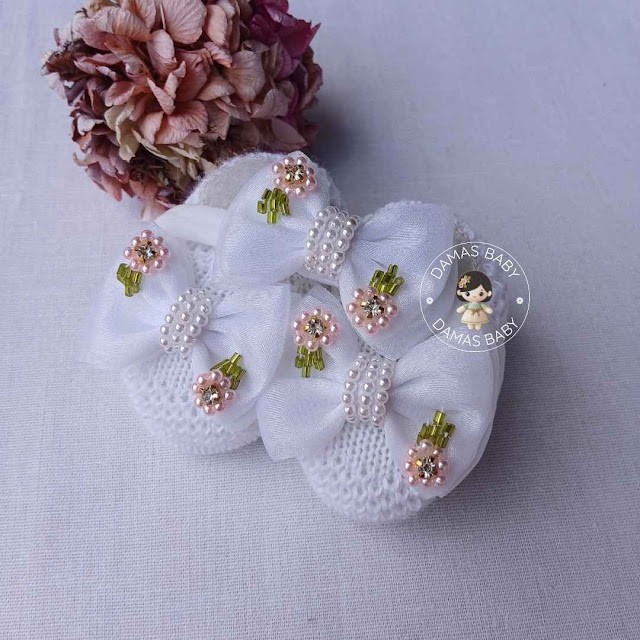 Lumi Organza Flor/Vidrilho - Branco c/ Rosa