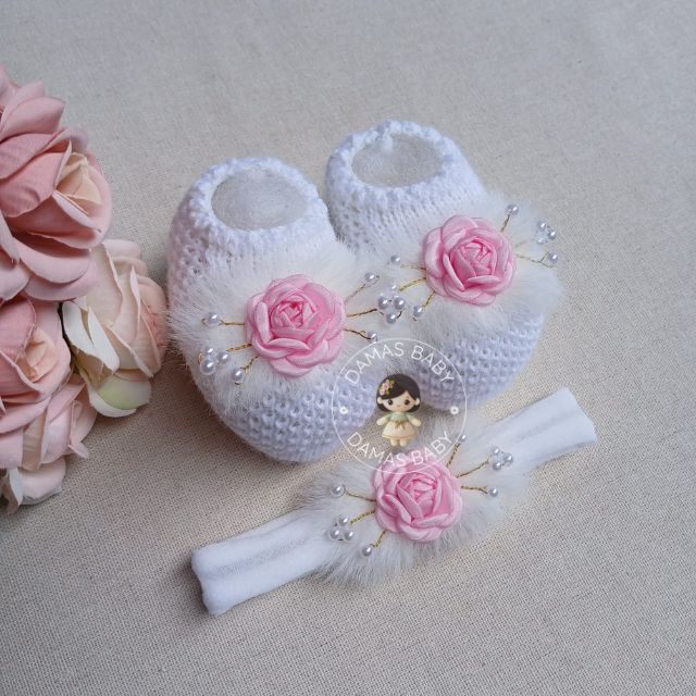 Freya Pompom Flor Arranjo - Branco com Rosa